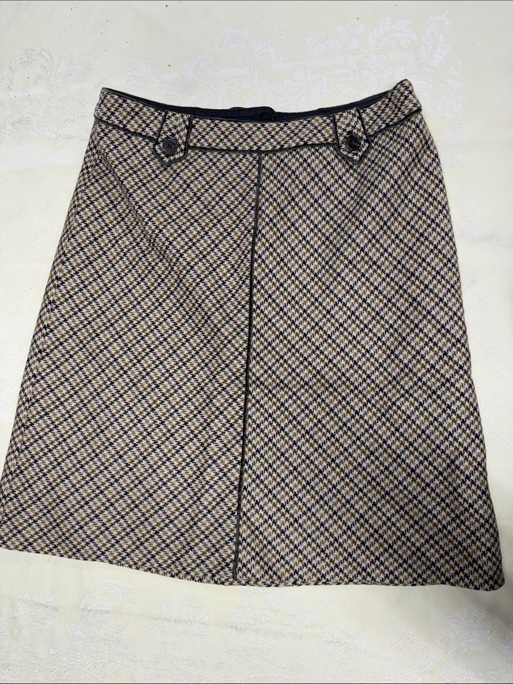 Classic Plaid A-Line Skirt with Black Trim